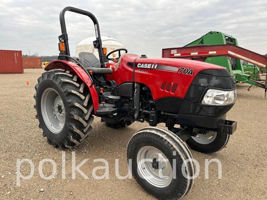 Main image Case IH Farmall 70A