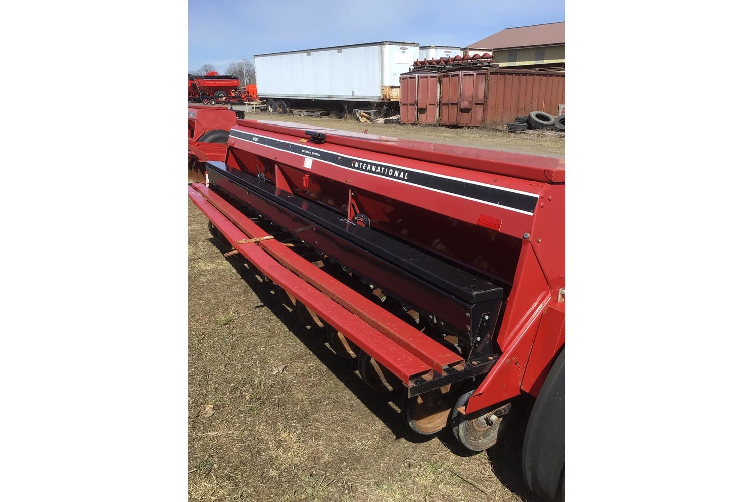 Main image International Harvester 5100