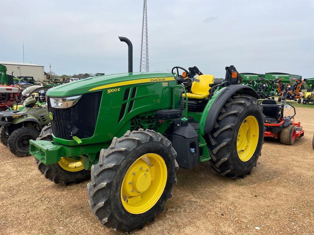 Main image John Deere 5100E