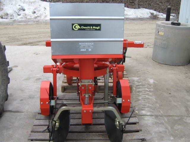 2024 Checchi & Magli F300L Equipment Image0