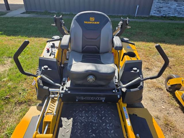 Image of Hustler X-ONE equipment image 4