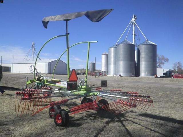 Image of CLAAS Liner 550T equipment image 3
