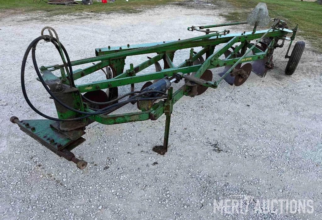 Image of John Deere 516 Primary image