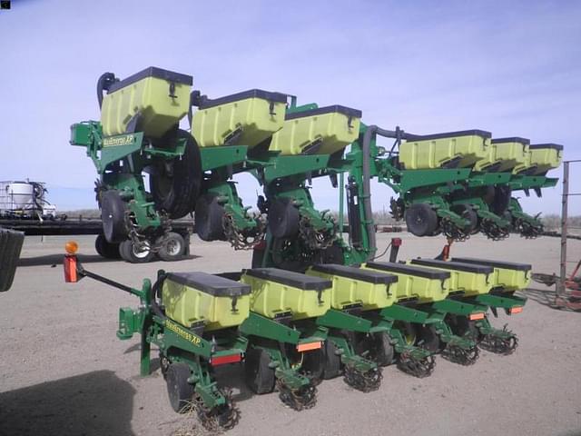 Image of John Deere 1720 equipment image 3