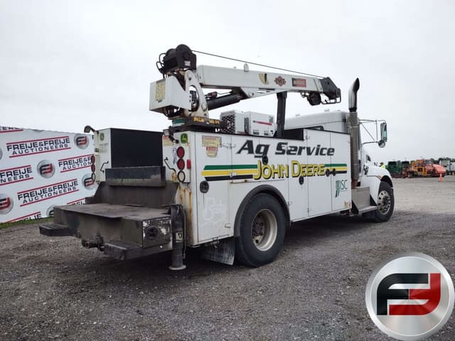 Image of Kenworth T3 equipment image 4
