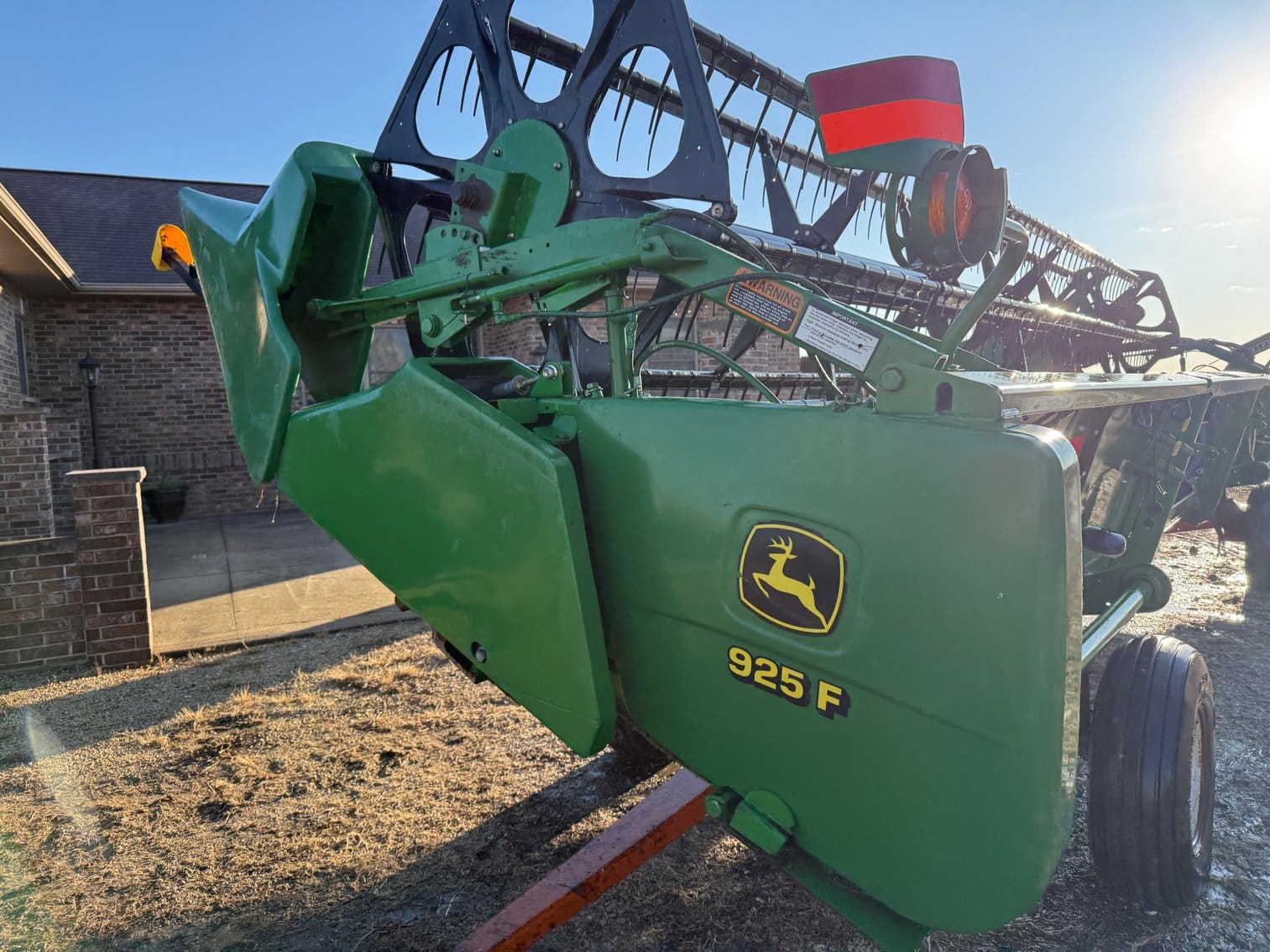 John Deere 925F Equipment Image0