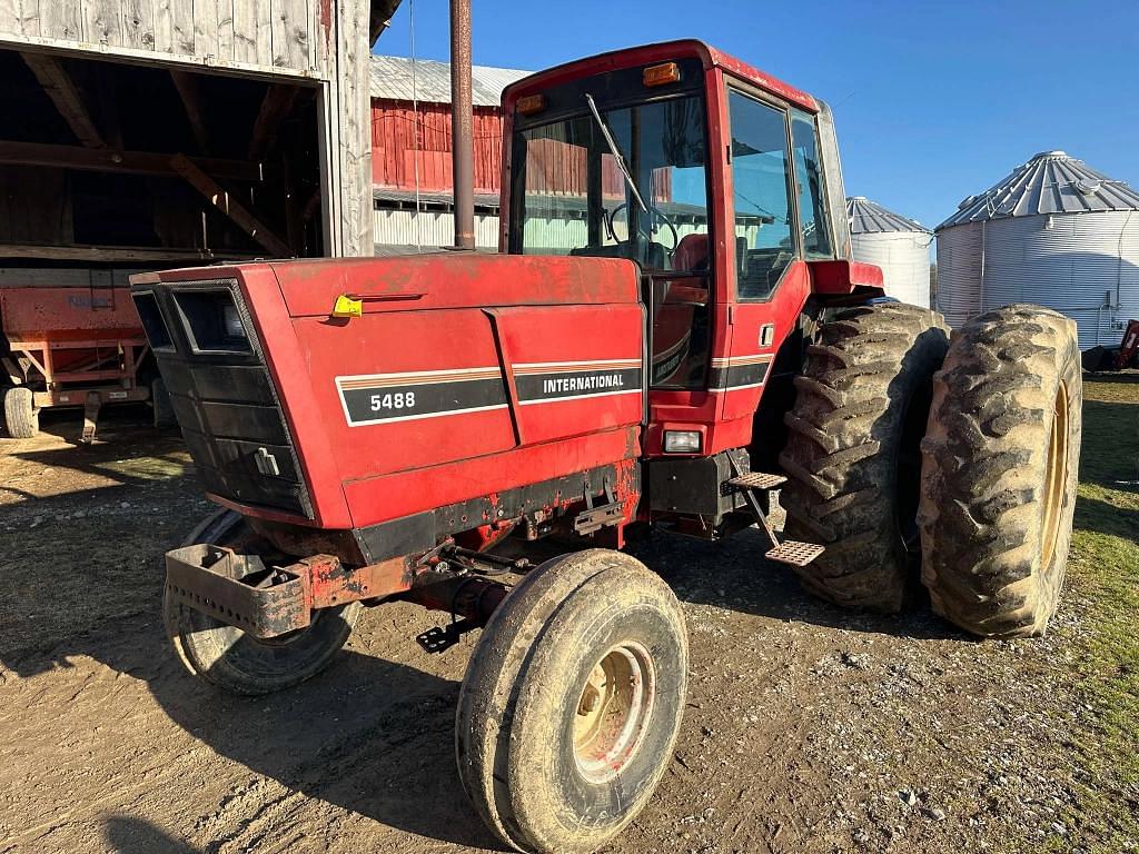 Image of International Harvester 5488 Primary image