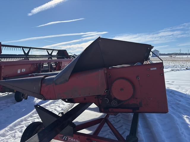 Image of Case IH 1083 equipment image 1