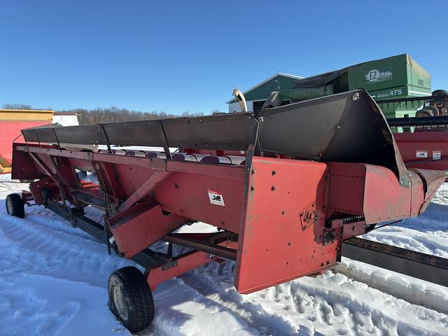 Image of Case IH 1083 equipment image 4