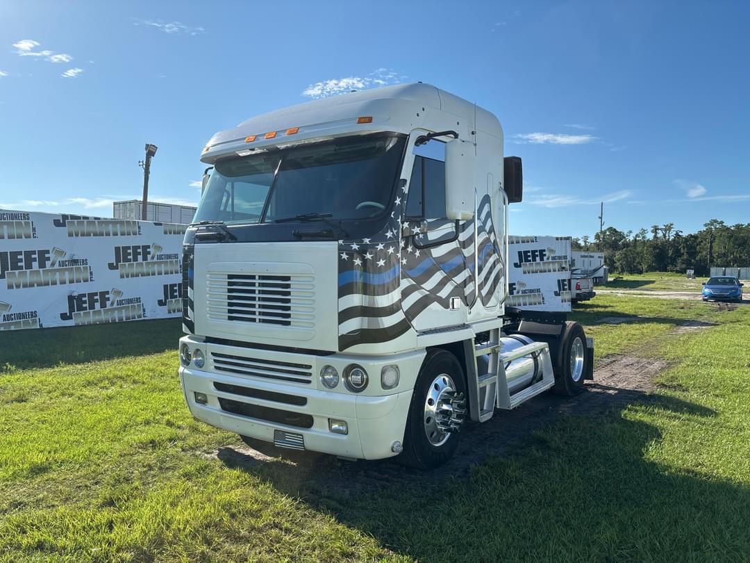 Image of Freightliner Argosy Primary image