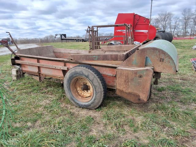 Image of New Idea 203 equipment image 4