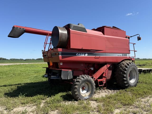 Image of Case IH 2388 equipment image 3