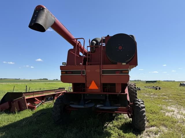 Image of Case IH 2388 equipment image 4