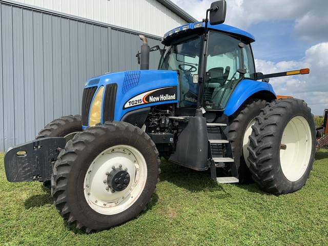 Image of New Holland TG215 equipment image 1