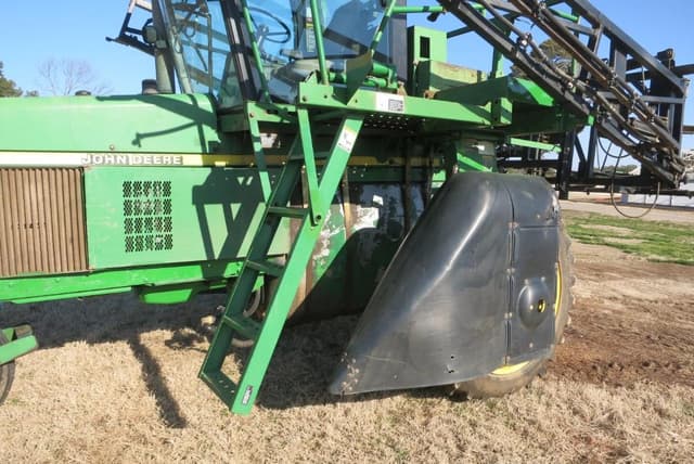 Image of John Deere 6700 equipment image 3