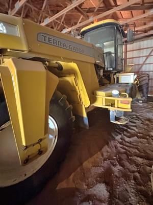 2008 Terra-Gator 9203 Image