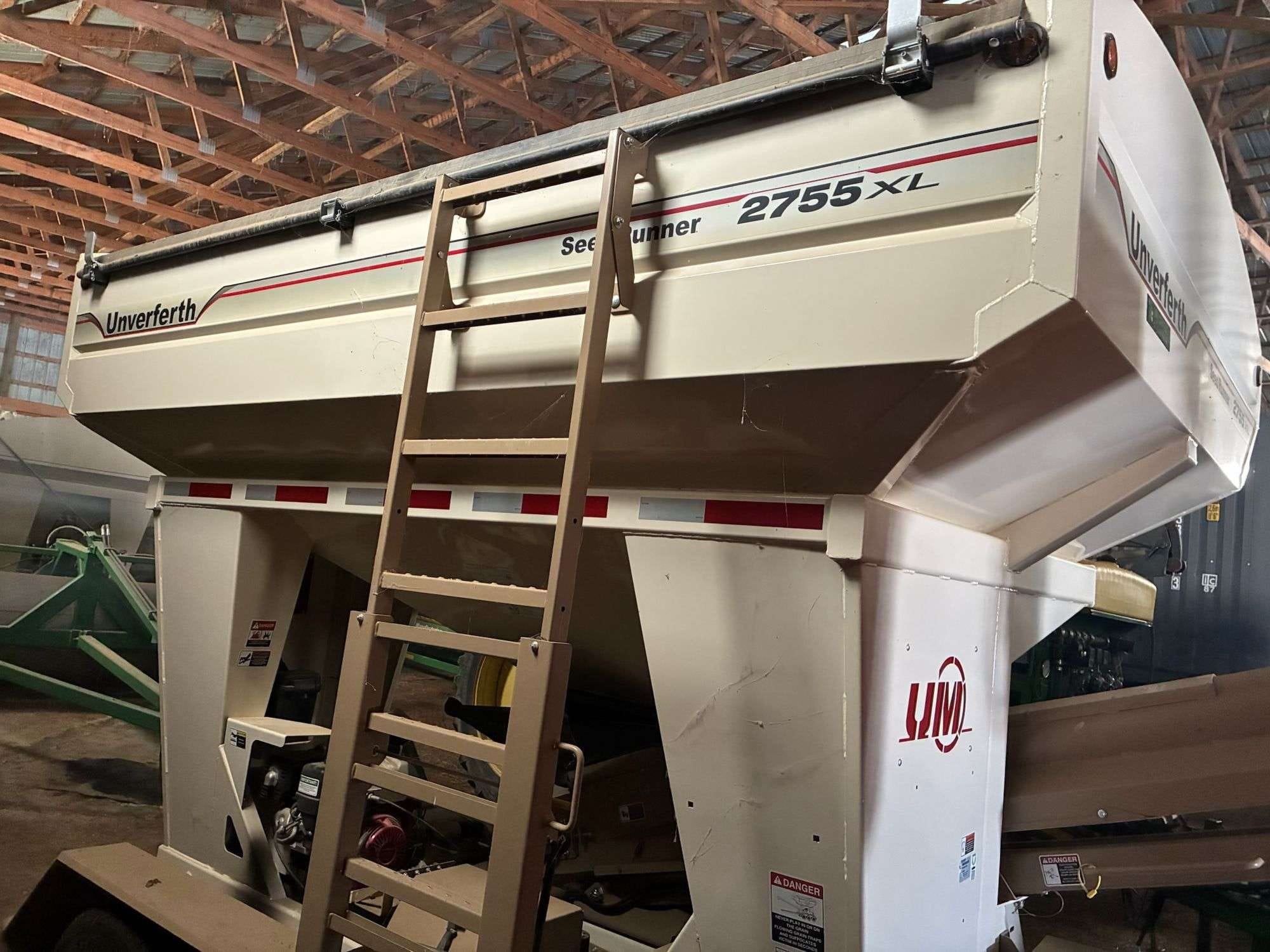 Unverferth 2755XL Equipment Image0