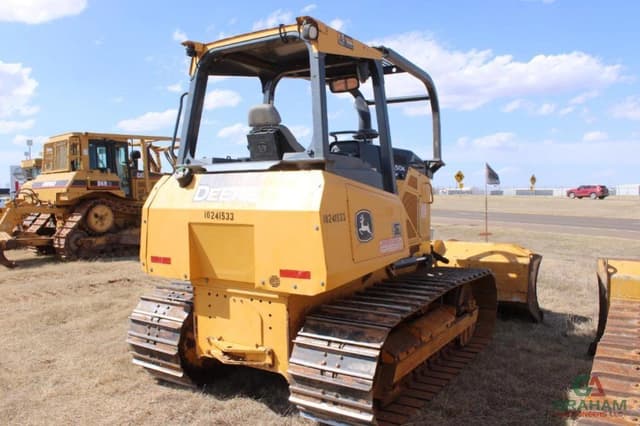 Image of John Deere 450K equipment image 2