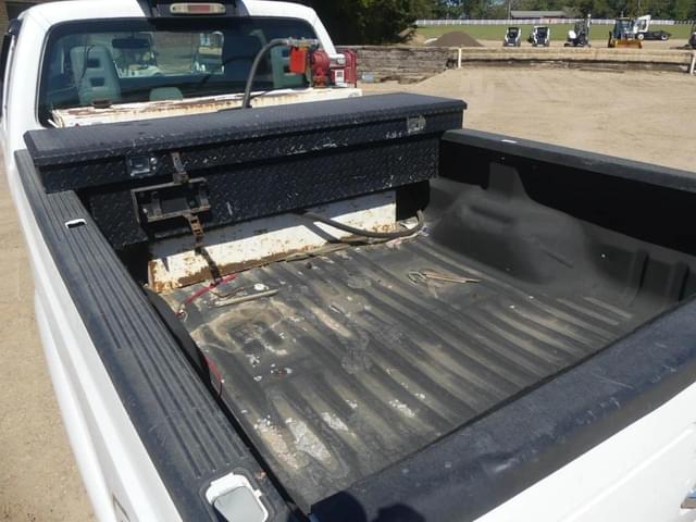 Image of Ford F-250 equipment image 4