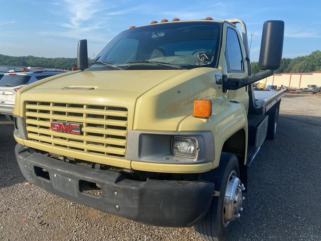 Image of GMC C5500 equipment image 1