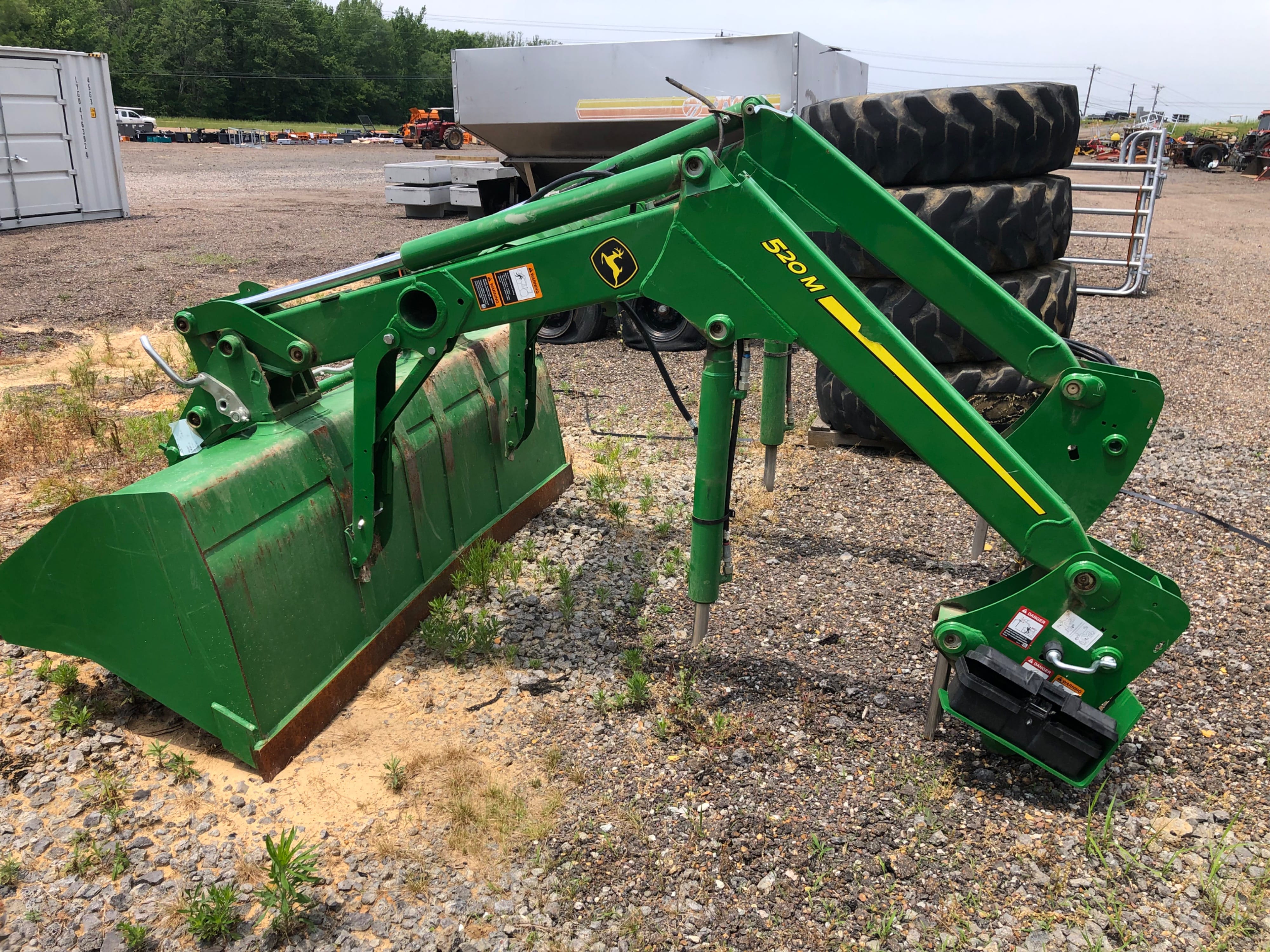 Main image John Deere 520M