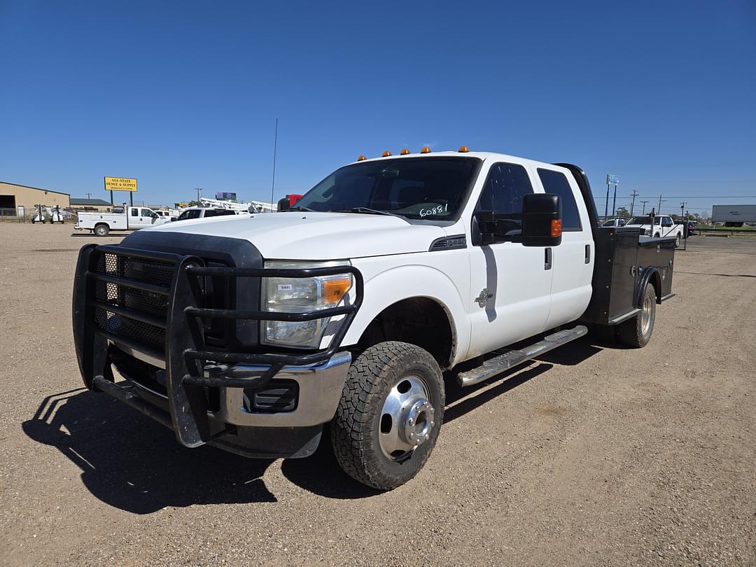 Image of Ford F-350 Primary image