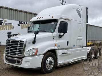Main image Freightliner Cascadia