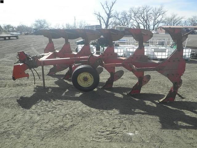 Image of Massey Ferguson 570 equipment image 3