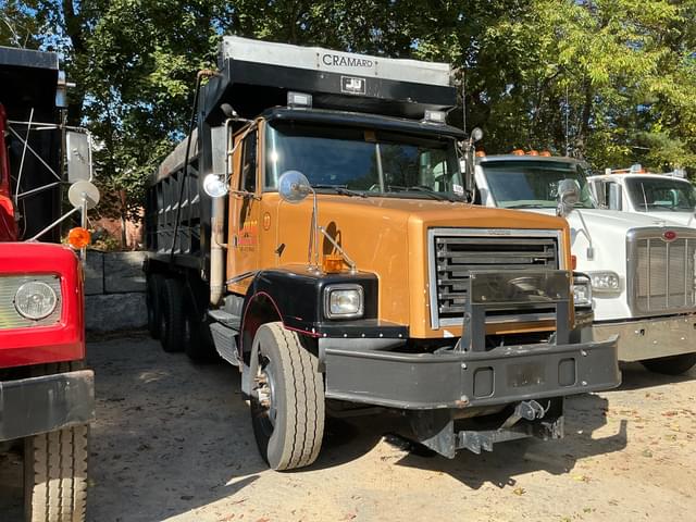 Image of Volvo WG64B equipment image 2