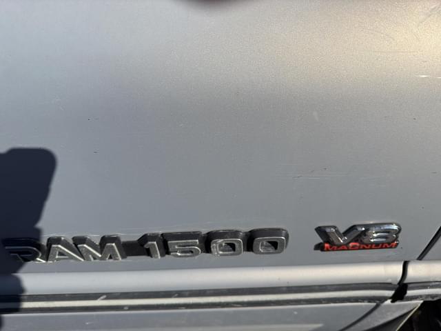 Image of Dodge Ram 1500 equipment image 3