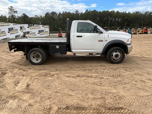 Image of Dodge Ram 5500 equipment image 3