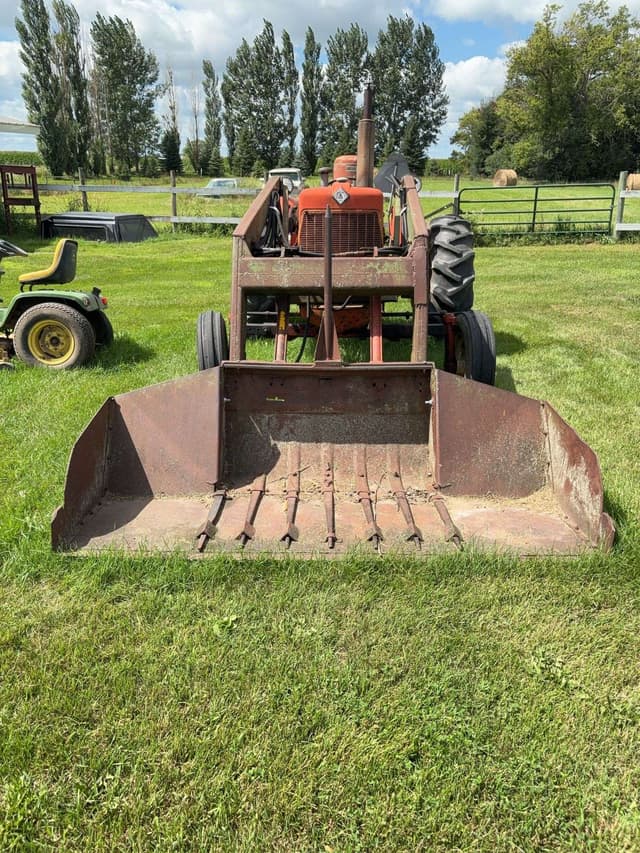 Image of Allis Chalmers D15 equipment image 1