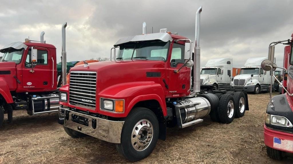 2012 Mack CHU613 Equipment Image0