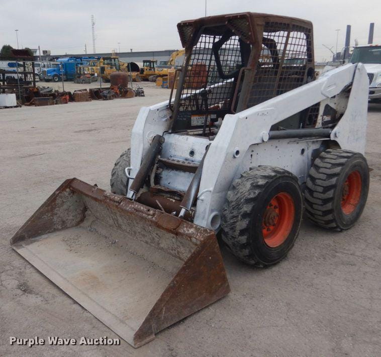 Main image Bobcat S220