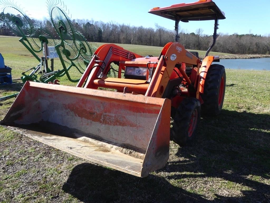 SOLD - Kubota L4400 Lot No. 228 Tractors with 975 Hrs | Tractor Zoom