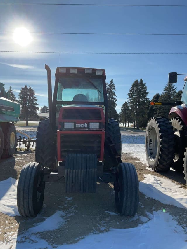Image of Case IH 1896 equipment image 2