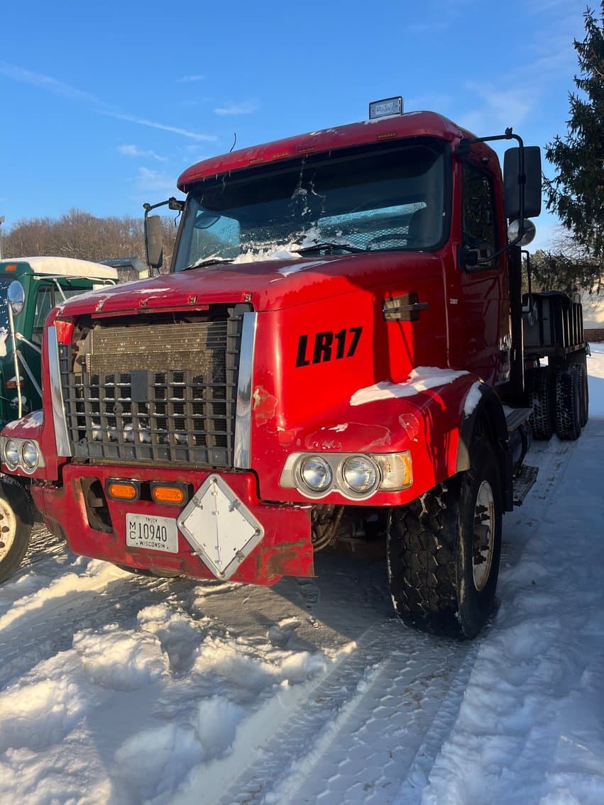 Image of Volvo VHD Primary image