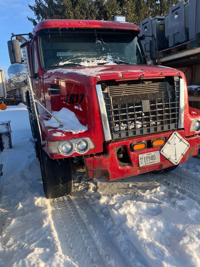 Image of Volvo VHD equipment image 1