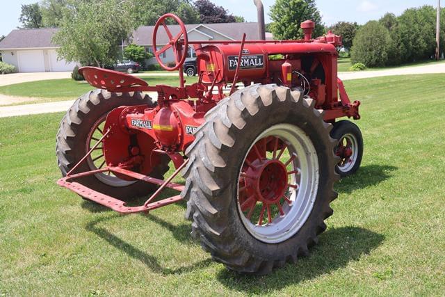 Image of Farmall F-20 equipment image 3