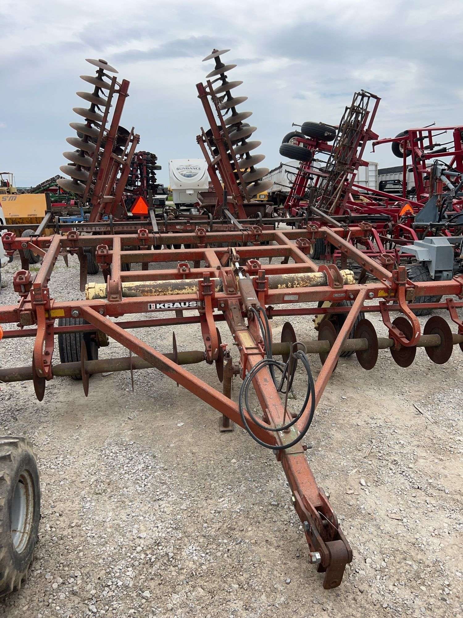 Krause 1071 Equipment Image0