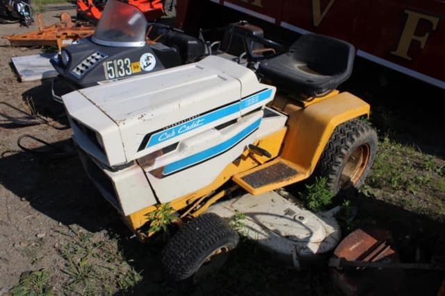 Image of Cub Cadet 1650 equipment image 1