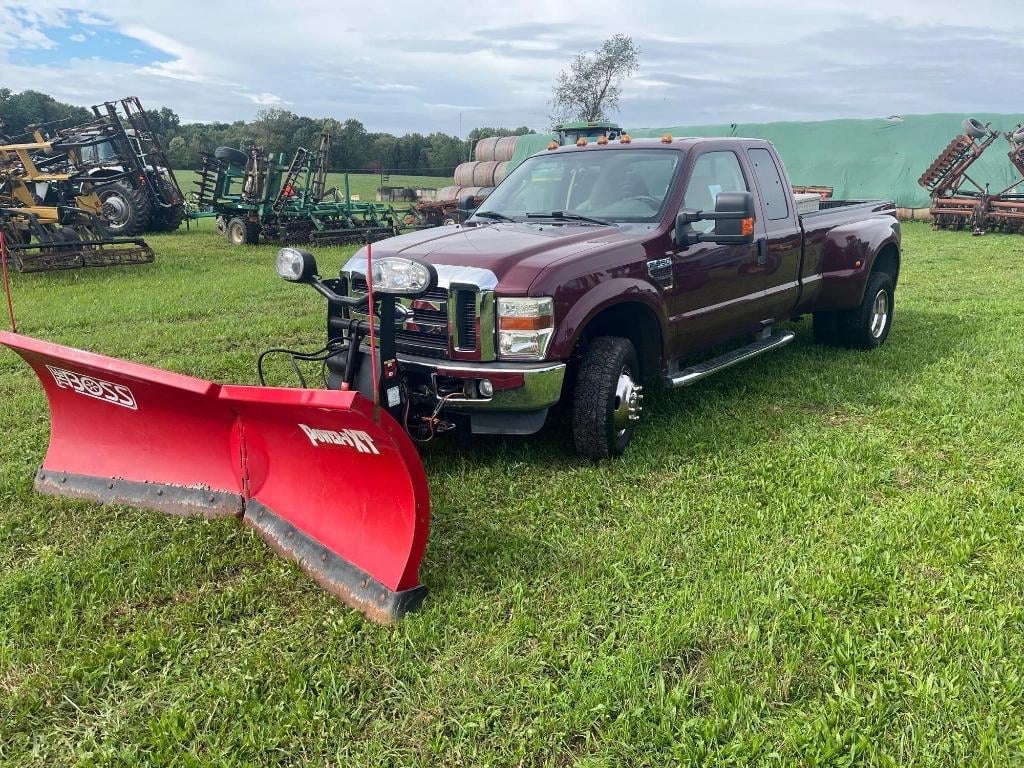 2008 Ford F-350 Equipment Image0