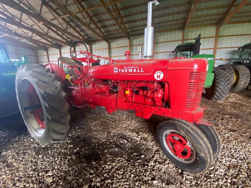 Main image Farmall Super H