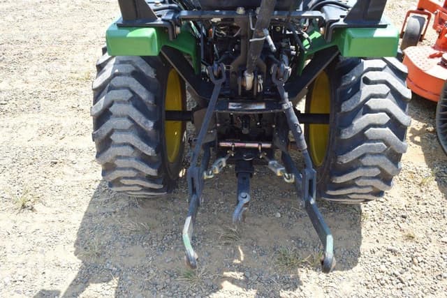 Image of John Deere 4010 equipment image 4