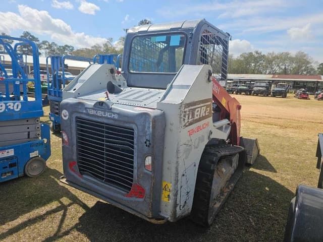 Image of Takeuchi TL8R2 equipment image 3