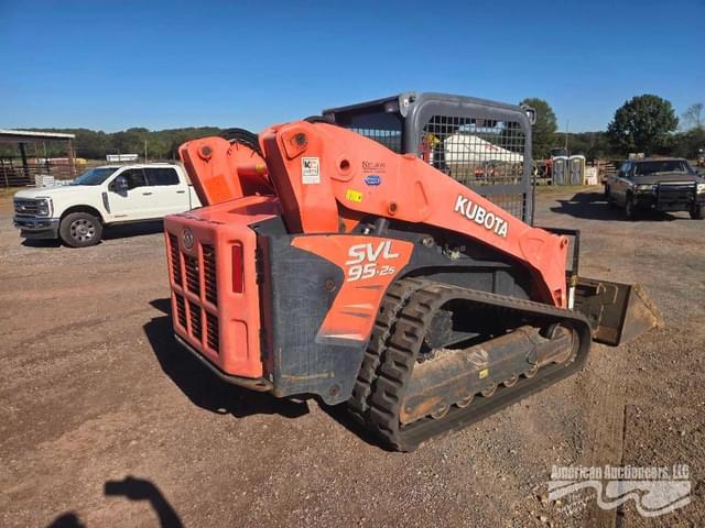 Image of Kubota SVL95-2S equipment image 4