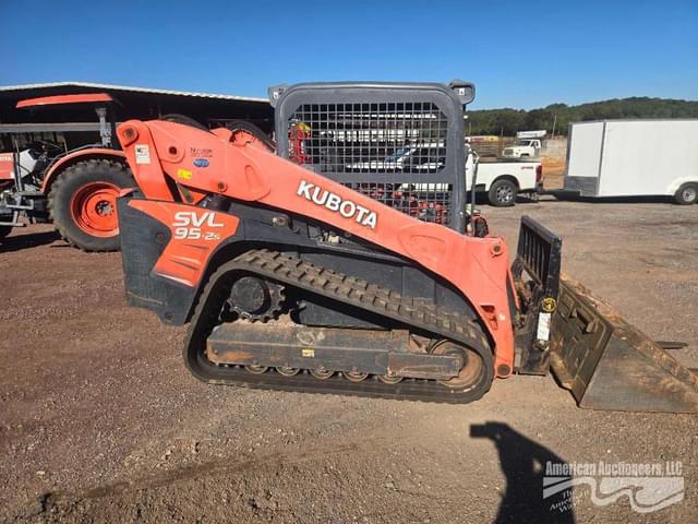 Image of Kubota SVL95-2S equipment image 3