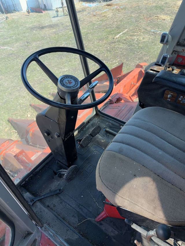 Image of Massey Ferguson 850 equipment image 3