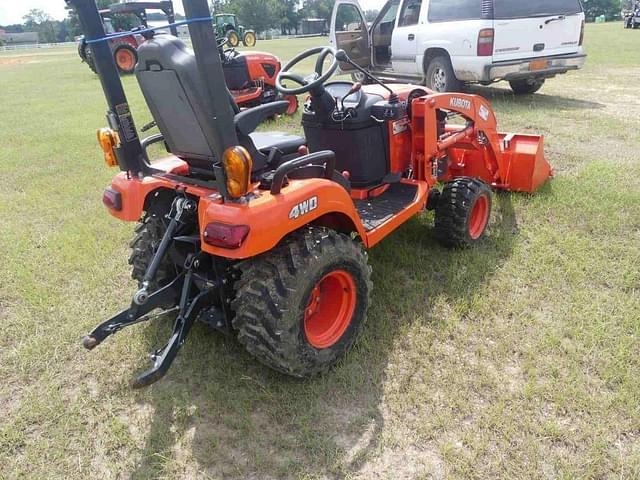 Image of Kubota BX2370 equipment image 2