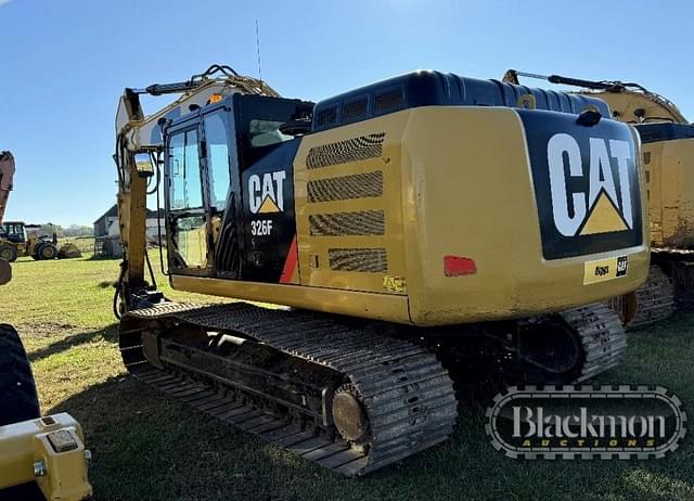 Image of Caterpillar 326FL equipment image 2